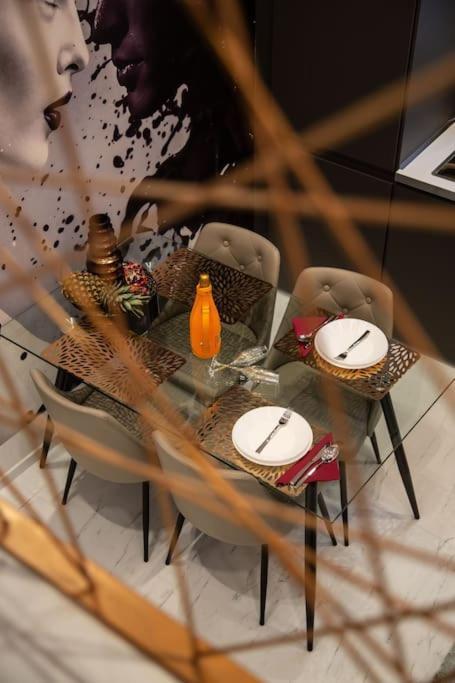 Premium Apartment By Hi5-King Street'S Luxury Budapest Esterno foto
