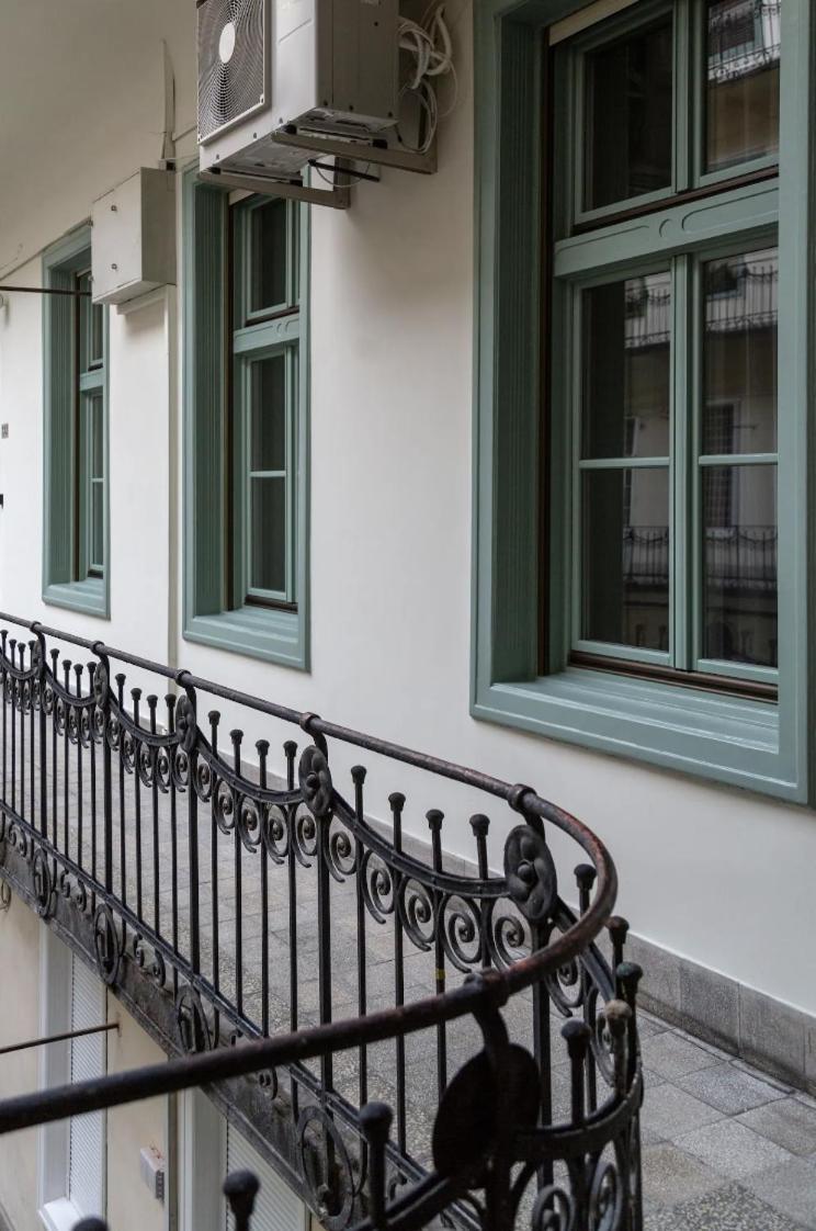 Premium Apartment By Hi5-King Street'S Luxury Budapest Esterno foto